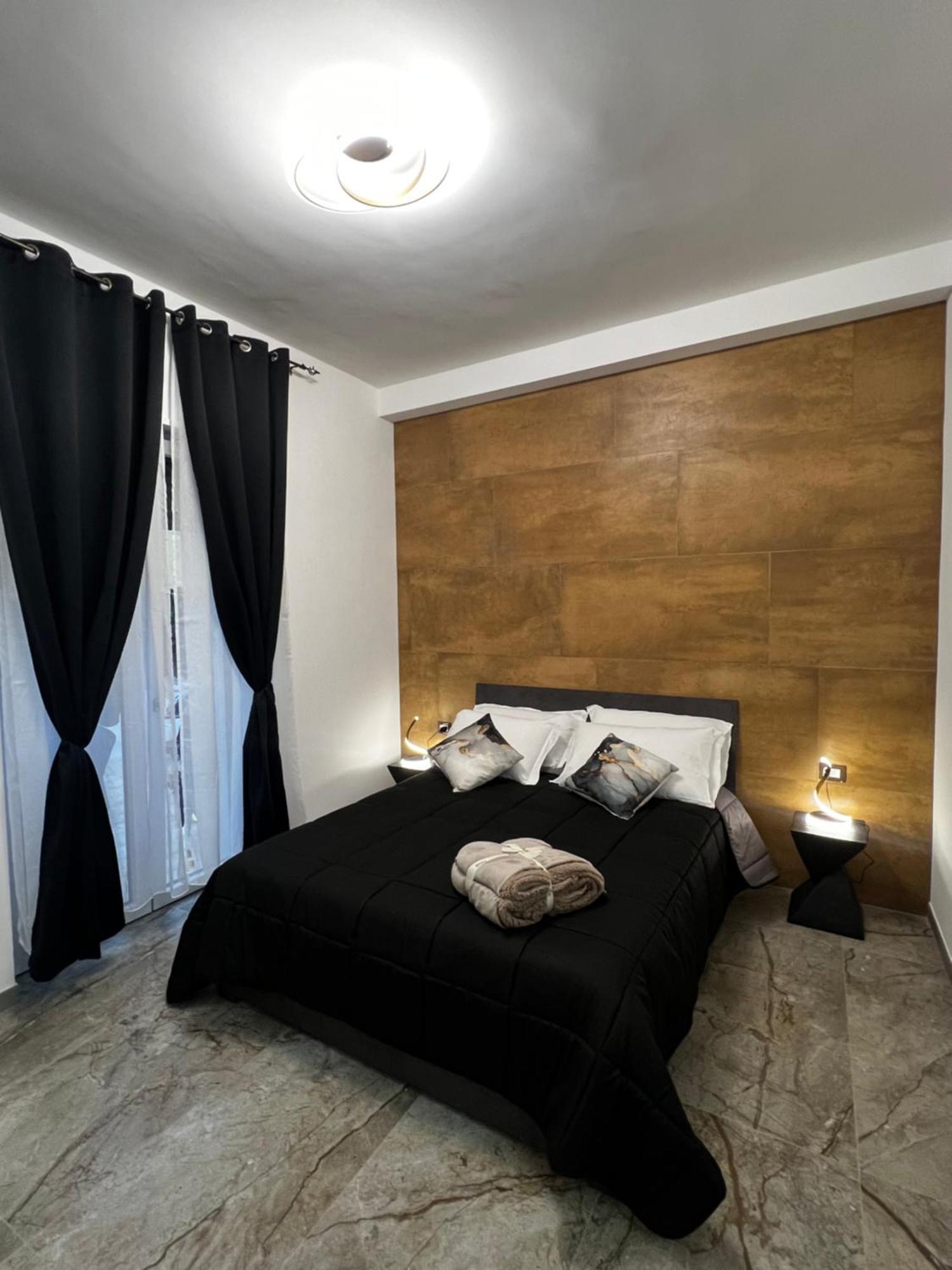 Time To Relax Bed & Breakfast ซาแลร์โน ภายนอก รูปภาพ