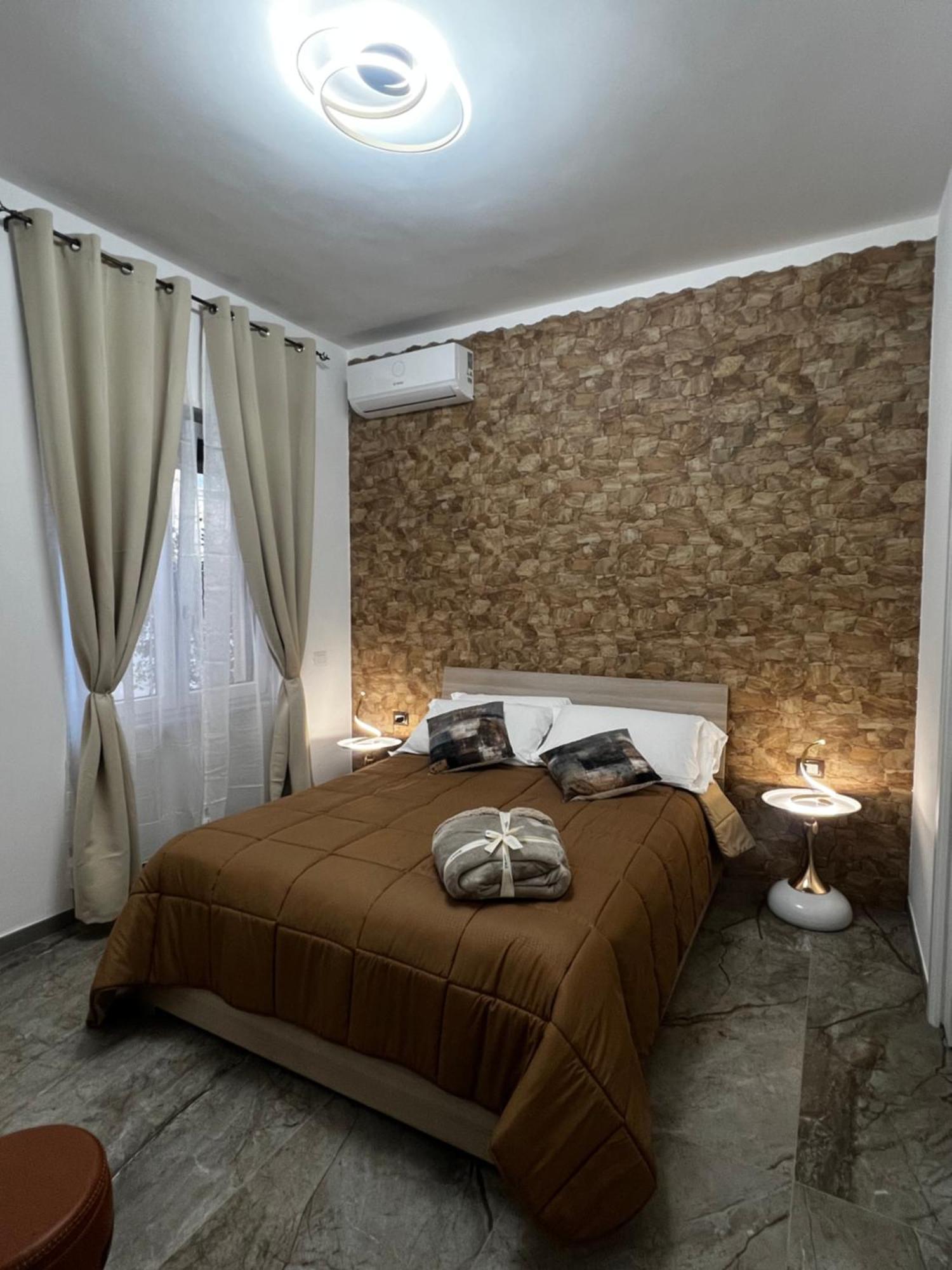 Time To Relax Bed & Breakfast ซาแลร์โน ภายนอก รูปภาพ